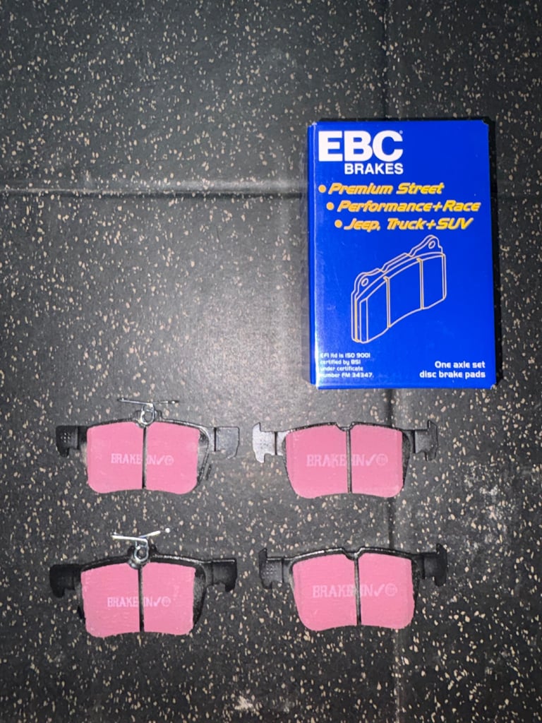 EBC GD2184 Rear Brake Discs, Ultimax 2 Brake Pads For Ford Focus Mk4 