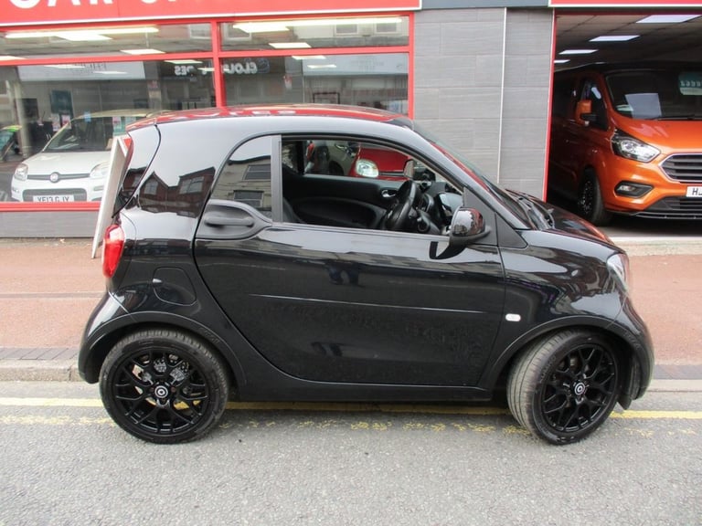 2016 smart fortwo 0.9 Turbo Black Edition 2dr Auto COUPE PETROL Automatic