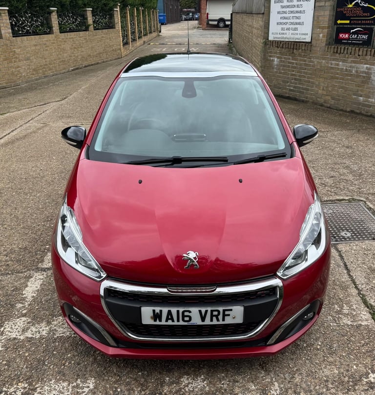 2016 Peugeot 208 1.2 Puretech Gt Line Hatchback HATCHBACK Petrol Manual