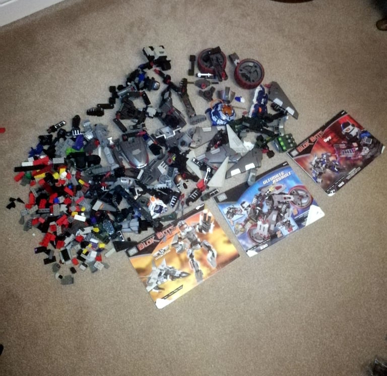image for Spares Bundle of Vintage Mega Bloks Blok Bots Robots Incomplete Sets