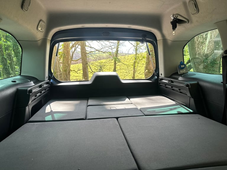 2014 Citroen Berlingo Camper van Auto 1.6 e-HDi 90 Airdream XTR 5dr EGS6  MPV Diesel Automatic