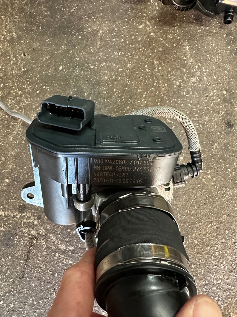 Vauxhall Corsa Inlet Manifold, Airbox & Air Pipes, 2020 Corsa, 1.2 Turbo Petrol