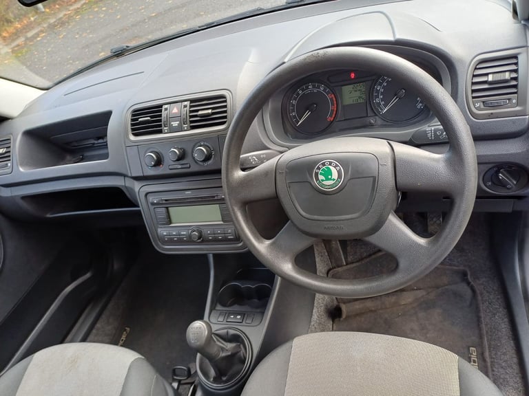 Skoda, FABIA, Hatchback, 2009, Manual, 1198 (cc), 5 doors
