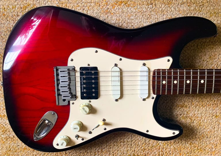 image for Fender Stratocaster. 1990 Strat Plus Deluxe. American. Rosewood. Crimson. Exceptional.
