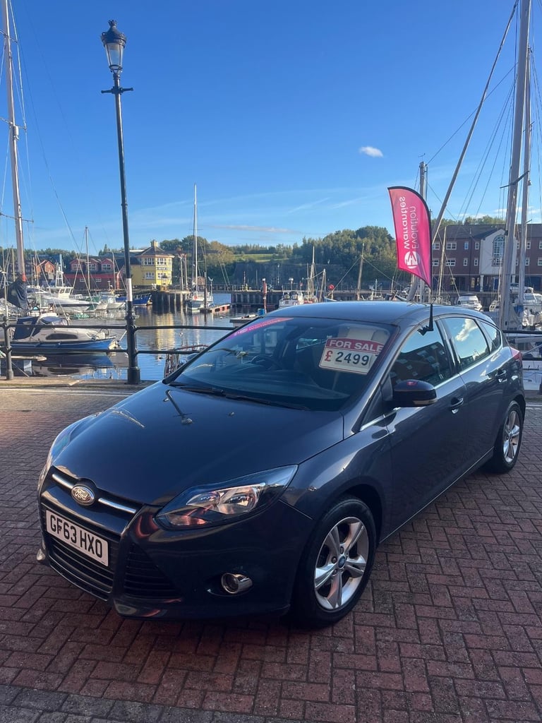 image for 2013 Ford Focus 1.6 Zetec 5dr HATCHBACK Petrol Manual