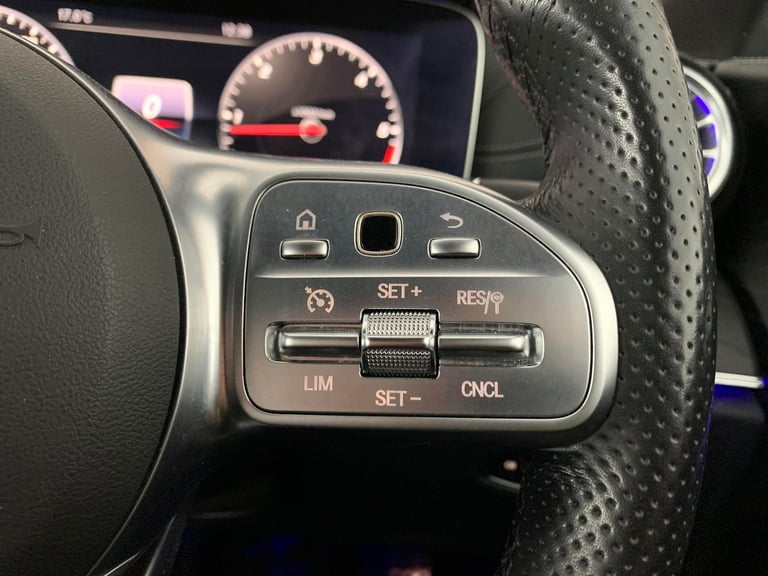 2019 Mercedes-Benz E Class 2.0 E220d AMG Line Cabriolet 2dr Diesel G-Tronic+ Euro 6 (s/s) (194 ps...