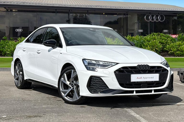 2025 Audi A3 Black Edition 35 TFSI  150 PS 6-speed Saloon PETROL Manual