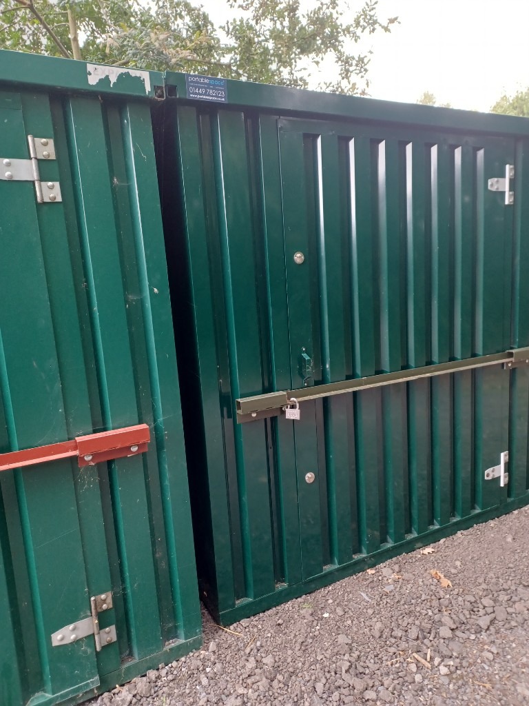 STORAGE CONTAINER IN SECURE GATED YARD BANWELL