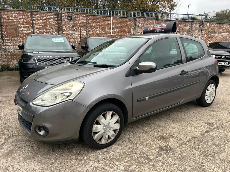 Renault Clio 1.2 Bizu Euro 5 3dr Petrol Manual