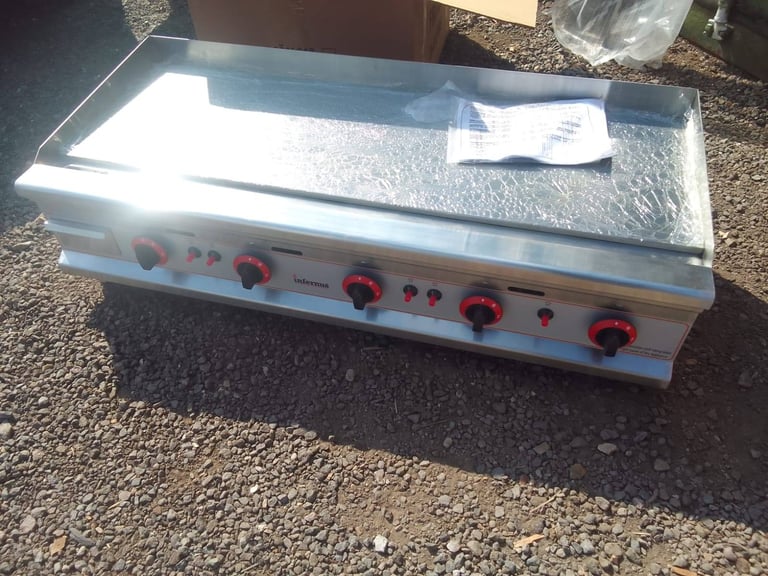 Commercial catering equipment restaurant kitchen trailer items 