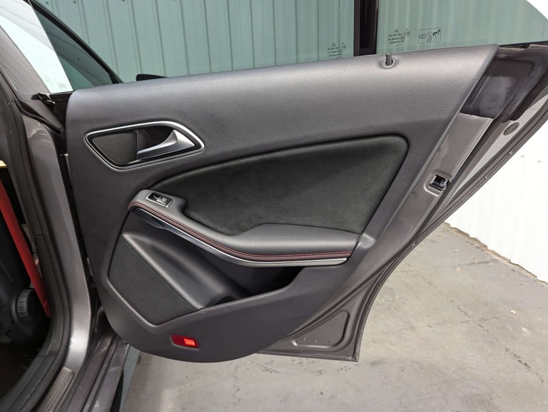 2016 Mercedes-Benz CLA 2.0 AMG CLA 45 4Matic Auto 4WD 4dr Saloon Petrol Automatic