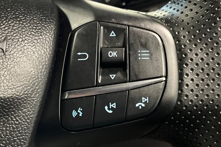 2024 Ford Puma 1.0 EcoBoost Hybrid mHEV ST-Line 5dr Manual Hatchback Petrol Manual