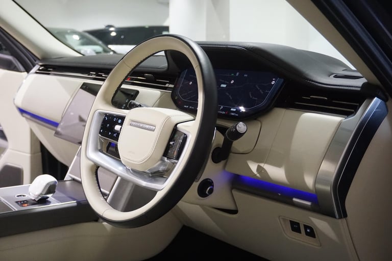 2023 Land Rover Range Rover 3.0 P550e 38.2kWh SV SUV 5dr Petrol Plug-in Hybrid Auto 4WD Euro 6 (s...