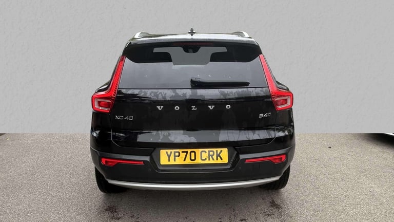  Volvo XC40 2.0 B4P Inscription 5dr AWD Auto Estate Petrol Automatic