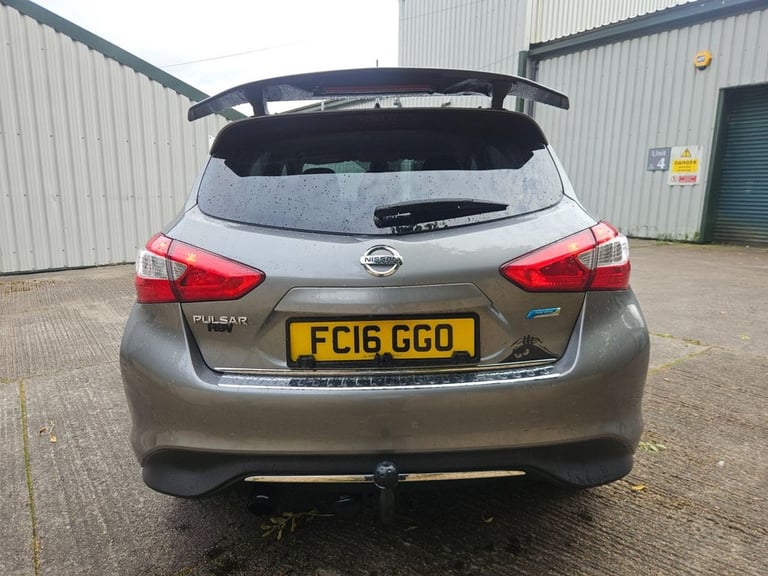 2016 Nissan Pulsar 1.5 dCi Tekna 5dr HATCHBACK DIESEL Manual
