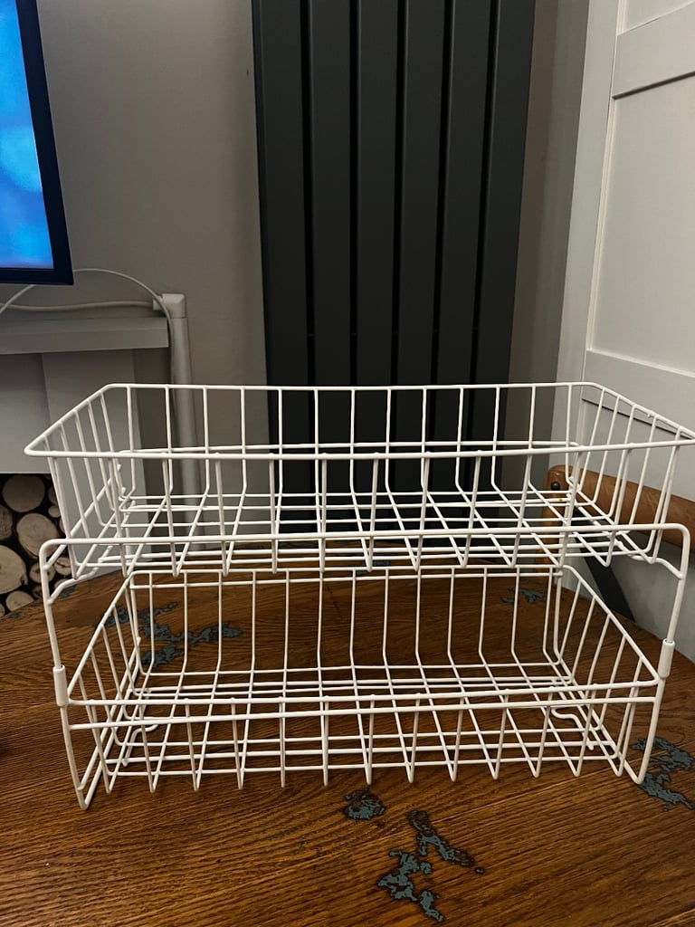 Wire storage/organiser