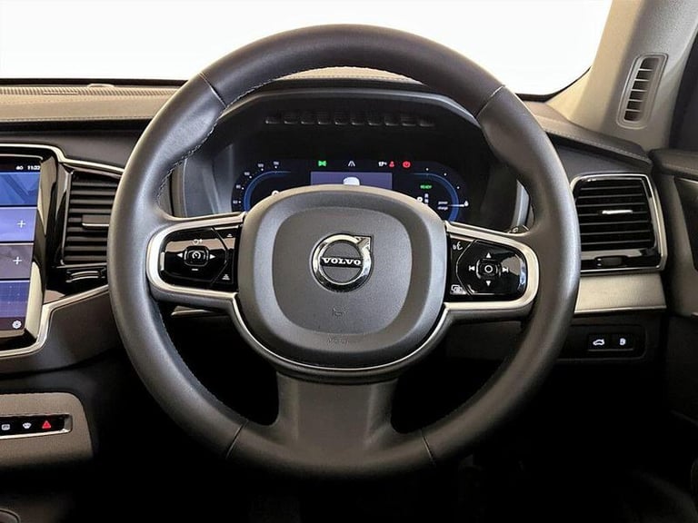 2022 Volvo XC90 2.0h T8 Recharge 18.8kWh Plus Auto 4WD Euro 6 (s/s) 5dr Automatic SUV Hybrid Auto...