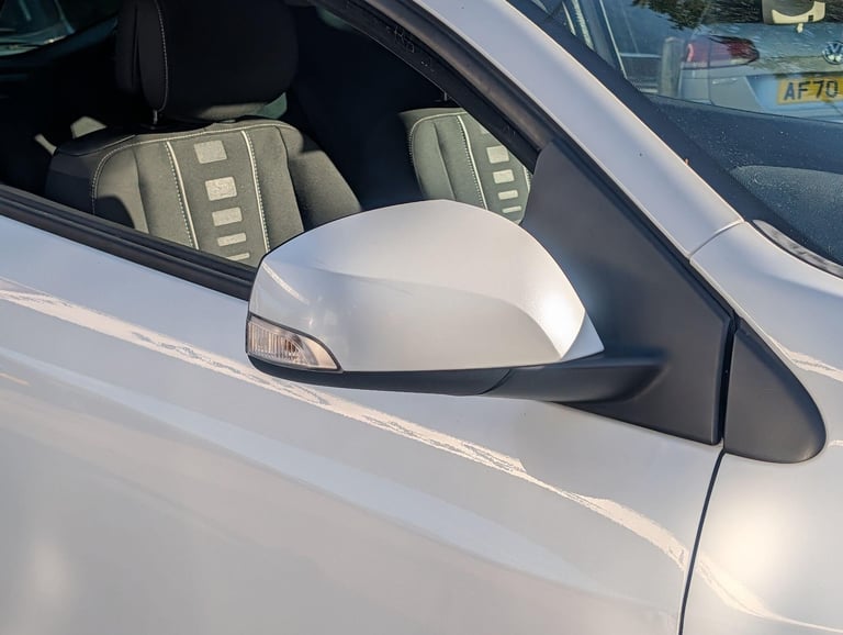 2013 Renault Megane 1.5 dCi Dynamique TomTom Euro 5 3dr COUPE Diesel Manual