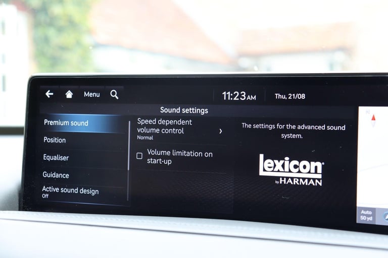 2025 Genesis GV80 2.5T Luxury 5dr Auto AWD [7 Seat] MPV PETROL Automatic