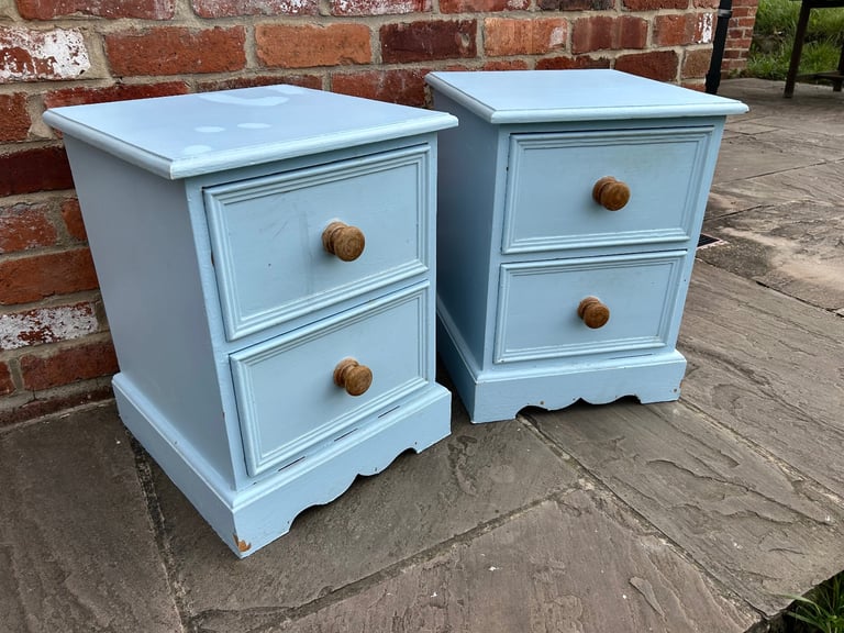 Pair of Solid Pine Bedside Tables for Upcycling Project / Painting - Good Condition 
