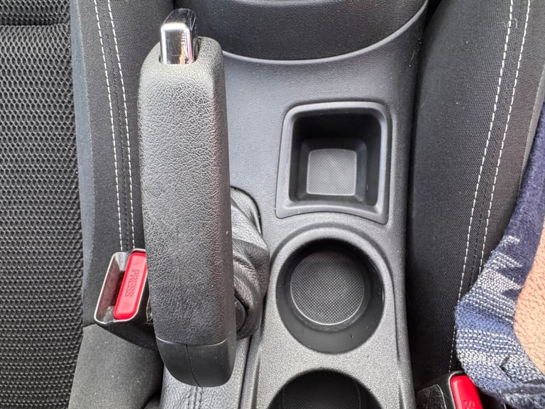 2015 Citroen C4 1.6 BlueHDi Feel 5dr HATCHBACK Diesel Manual