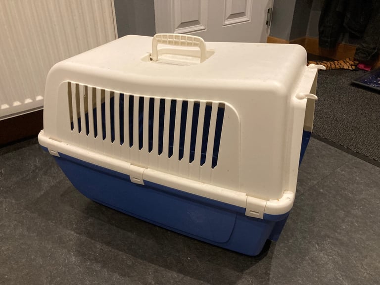 Pet carrier