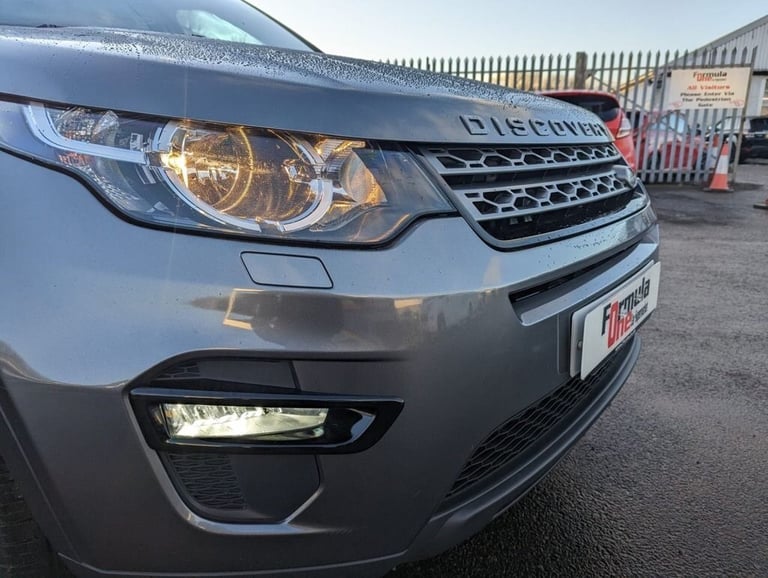 2017 Land Rover Discovery Sport 2.0 TD4 PURE SPECIAL EDITION 5d 150 BHP Estate Diesel Manual