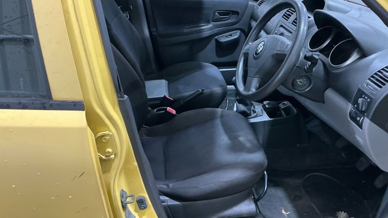 Suzuki, IGNIS, Hatchback, 2004, Manual, 1328 (cc), 5 doors