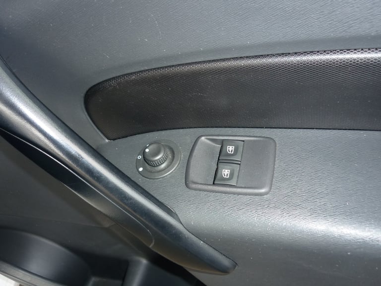2019 Renault Kangoo ML20 44kW 33kWh Business i-Van Auto ONLY 25,700 MILES, NO VAT PANEL VAN Elect...