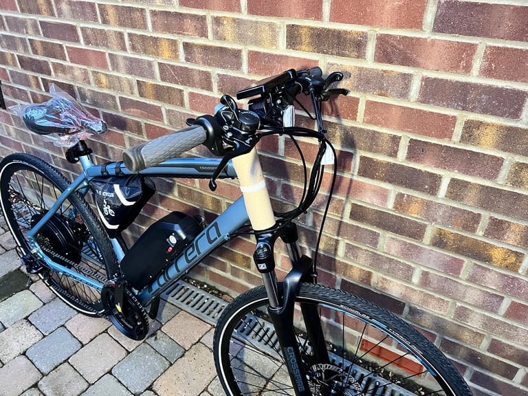 Carrera Electric Hybird Ebike 1500w 14ah Throttle/ Pedal 35mph NEW