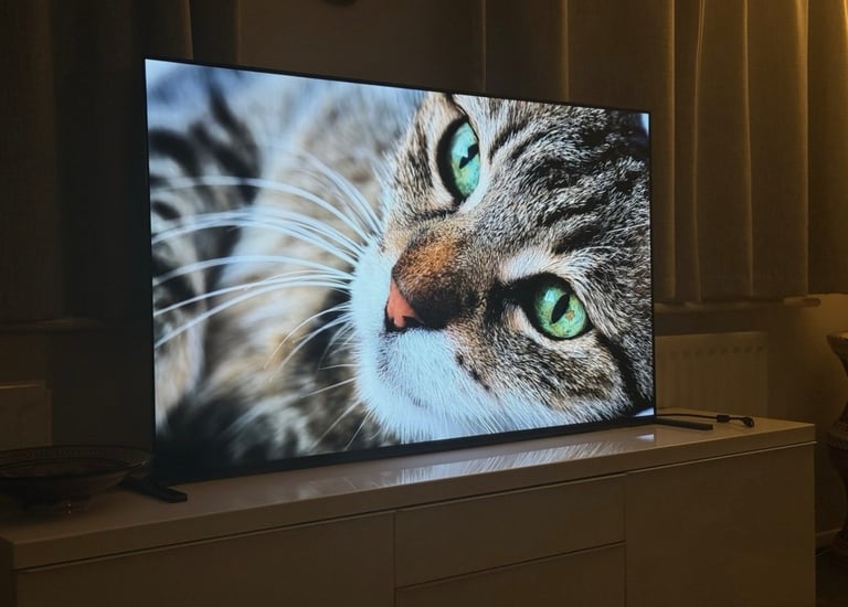Samsung 55 inches smart 4k tv