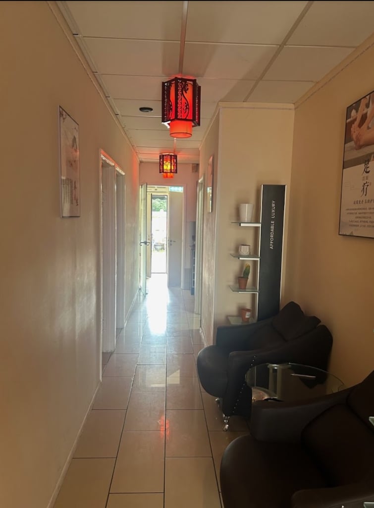New xing feng massage treatments available in crawley