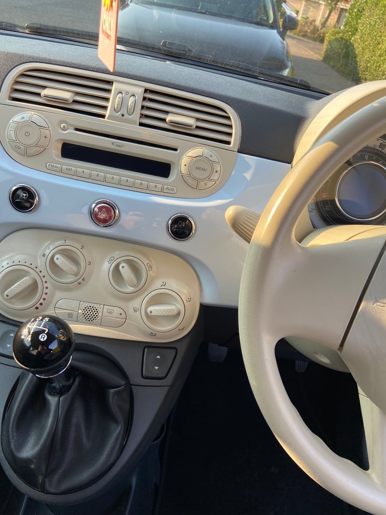 Fiat, 500, Pop - Hatchback, 2010, Manual, 1242 (cc), 3 doors