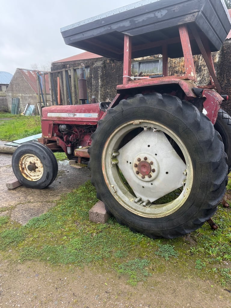 International tractor 454