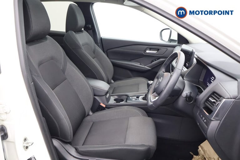 2021 Nissan Qashqai 1.3 DiG-T MH Premiere Edition 5dr HATCHBACK PETROL Manual