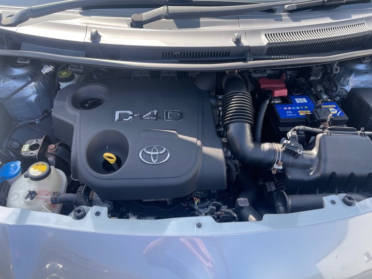 TOYOTA YARIS 1.4 D-4D TR 3dr Automatic Diesel Hatchback 
