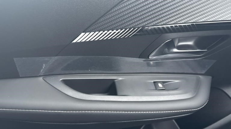 2024 Peugeot 208 50kWh E-Style Hatchback 5dr Electric Auto (7.4kW Charger) (136 ps) Hatchback Ele...