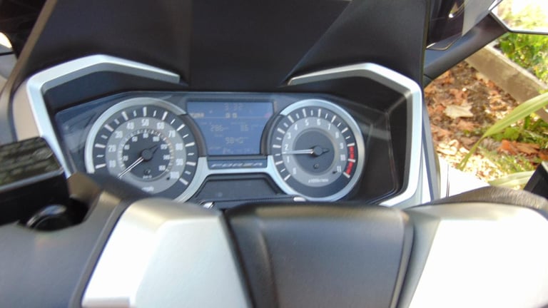 Honda NSS 300 A-K FORZA 2019 AUTOMATIC SCOOTER FSH FAST ECONMICAL ULEZ 