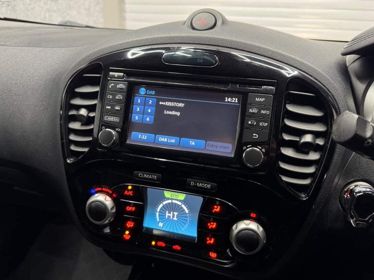 2016 Nissan Juke 1.6 Tekna 5dr Xtronic HATCHBACK PETROL Automatic