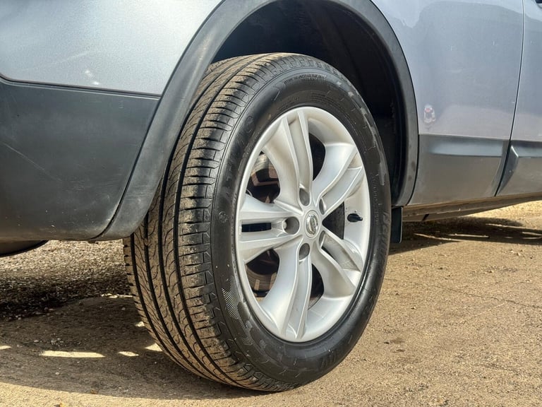 2013 Nissan Qashqai 1.6 Acenta 2WD Euro 5 (s/s) 5dr HATCHBACK Petrol Manual