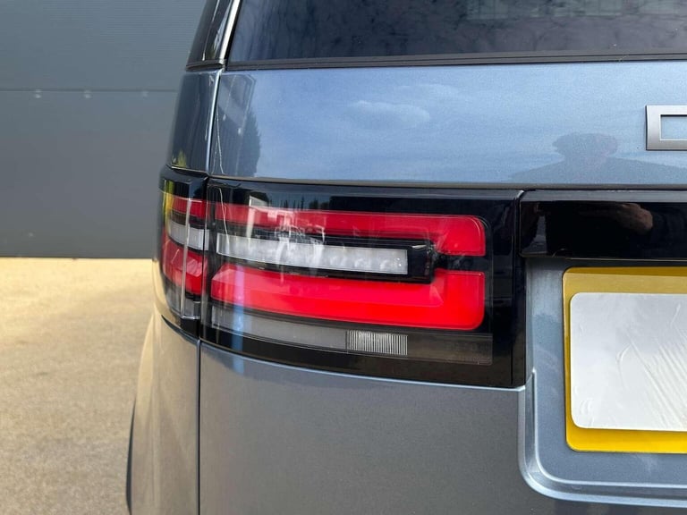 LAND ROVER DISCOVERY 3.0 SD V6 HSE Auto 4WD Euro 6 (s/s) 5dr 2020