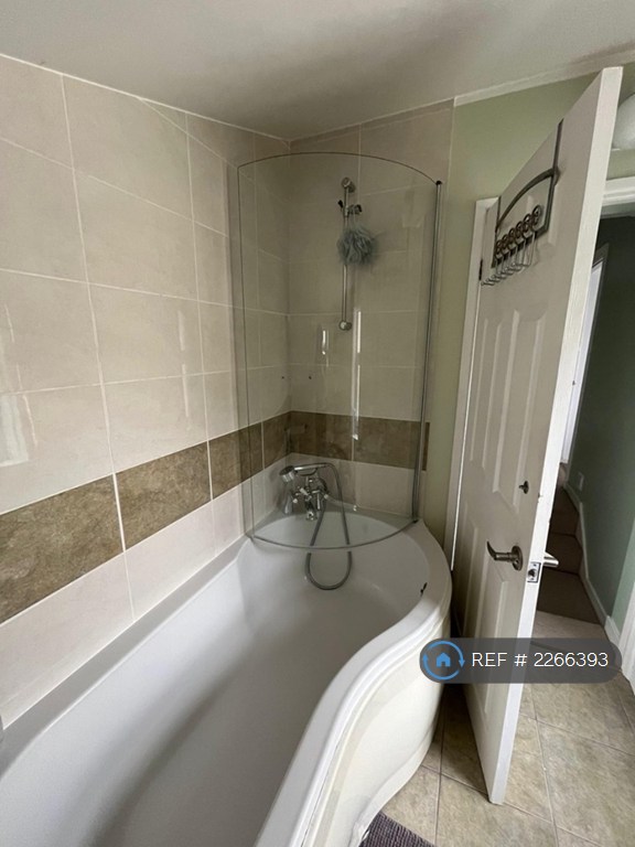 4 bedroom house in Gloucester Road, Bristol, BS16 (4 bed) (#2266393)