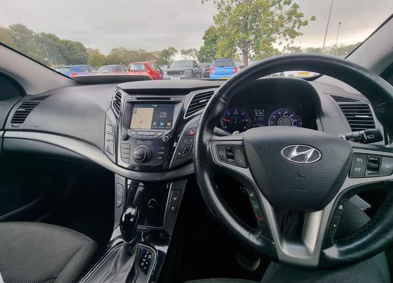 AUTOMATIC Hyundai i40 Tourer,HEATED SEATS,LOW TAX,REVERSE CAMERA,CHEAP TO RUN