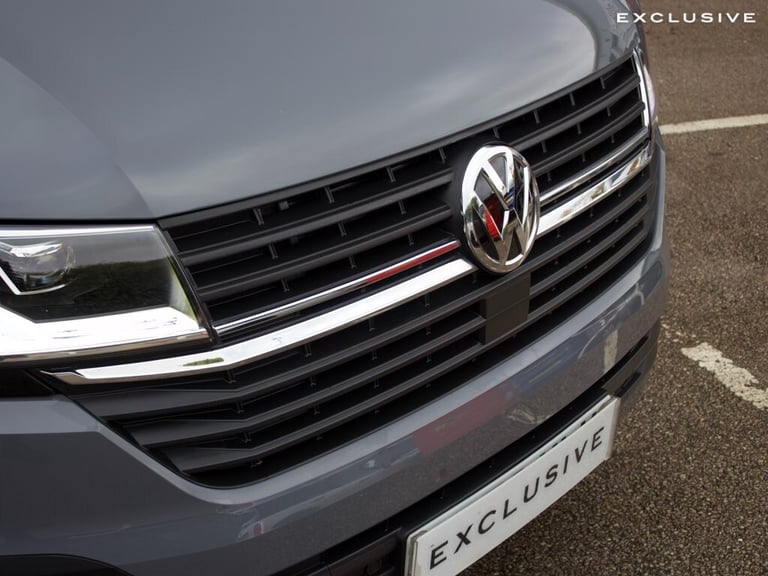2024 Volkswagen Transporter 2.0 BiTDI 204 Highline Kombi Van 4MOTION DSG WINDOW VAN Diesel Automatic
