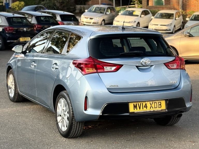 2014 Toyota Auris 1.6 V-Matic Icon Hatchback 5dr Petrol Manual Euro 5 (132 ps) Hatchback Petrol M...