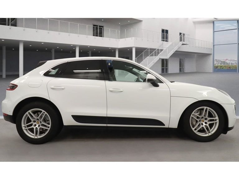 2015 Porsche Macan 3.0 TD V6 S SUV 5dr Diesel PDK 4WD Euro 6 (s/s) (258 ps) ESTATE Diesel Automatic