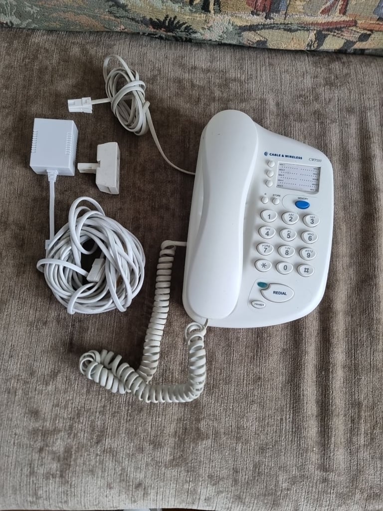 1980s CWP200 Push Button Corded White Telephone Vintage Retro