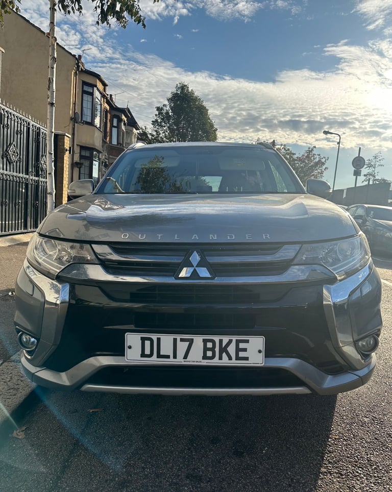 Mitsubishi, OUTLANDER, Estate, 2017, Other, 1998 (cc), 5 doors