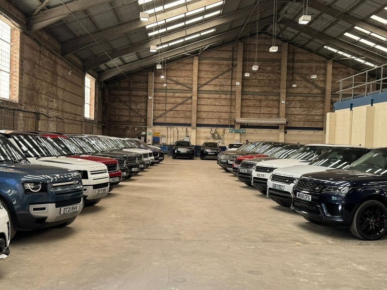 2017 Land Rover Discovery Sport 2.0 TD4 SE Tech 4WD Euro 6 (s/s) 5dr ESTATE Diesel Manual