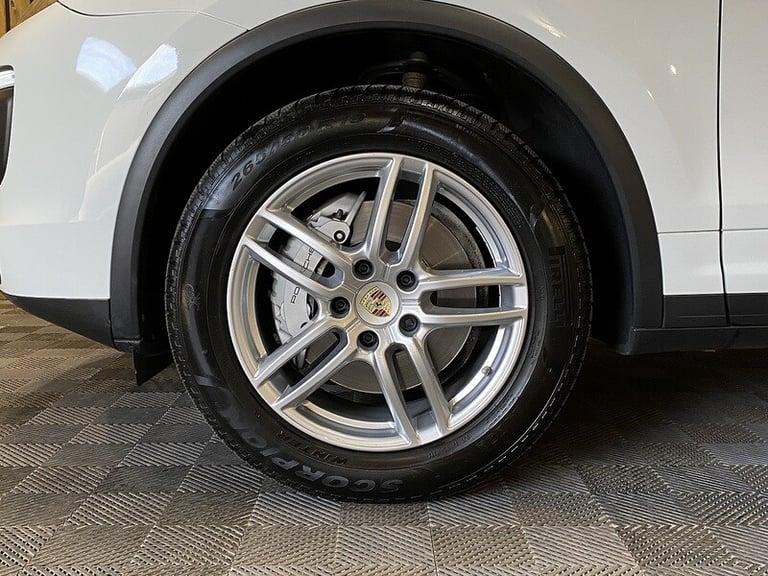 2016 Porsche Cayenne TD V8 S SUV Diesel Automatic